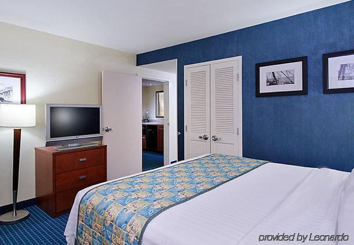 Courtyard Fort Myers At I-75 And Gulf Coast Town Center Estero Zimmer foto